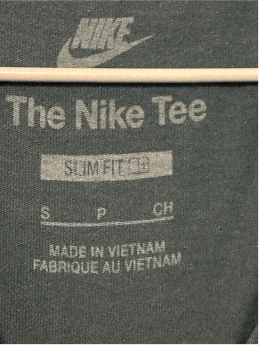 Nike The Nike Tee Slim Fitted Women’s Baby Tee T-Shirt Size Small 100% GUC